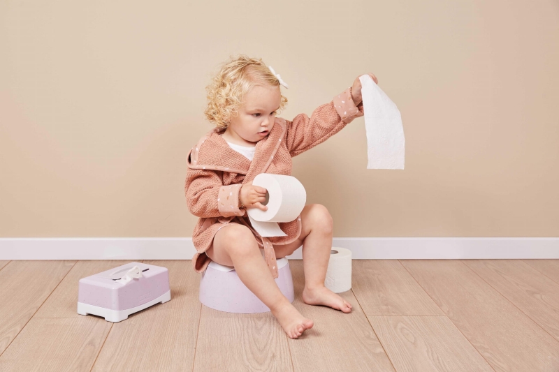 Luma Nocnik | Speckles Lila