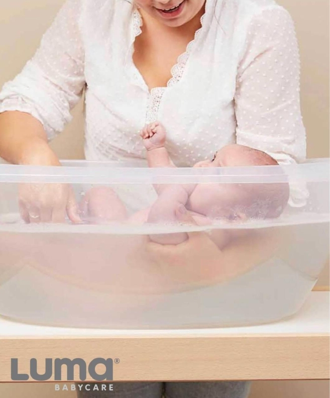 Luma Wanienka | Transparent