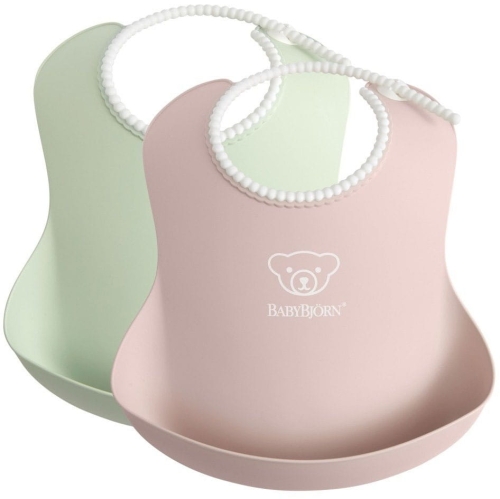 babybjorn-sliniaki-zestaw-2szt-powder-green-powder-pink.jpg