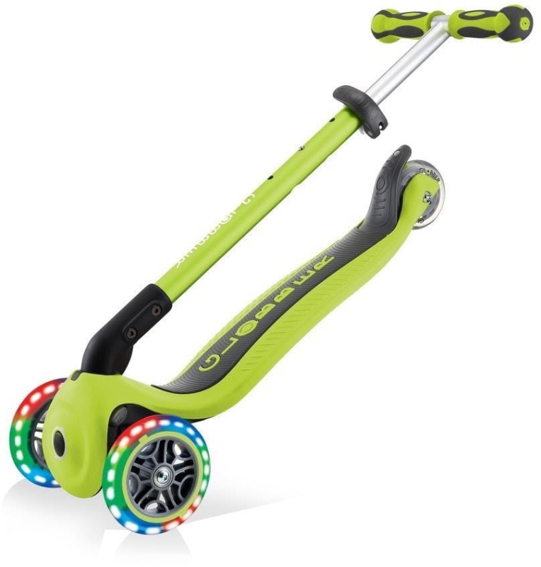 Globber GO-UP Deluxe Fantasy Lights -  wielofunkcyjny jeździk dziecięcy 3w1 | Lime