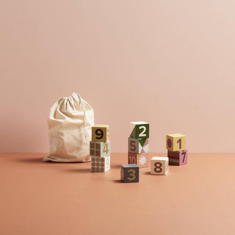 Kid's Concept - Kostki do układania drewniane 1-10 | Multicolor (EDVIN)