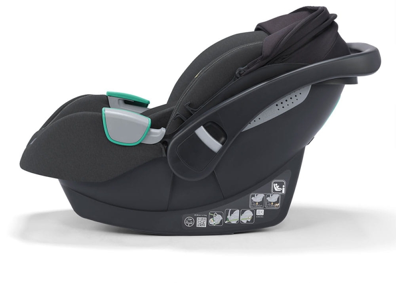 recaro-avan-fibre-black7.jpg
