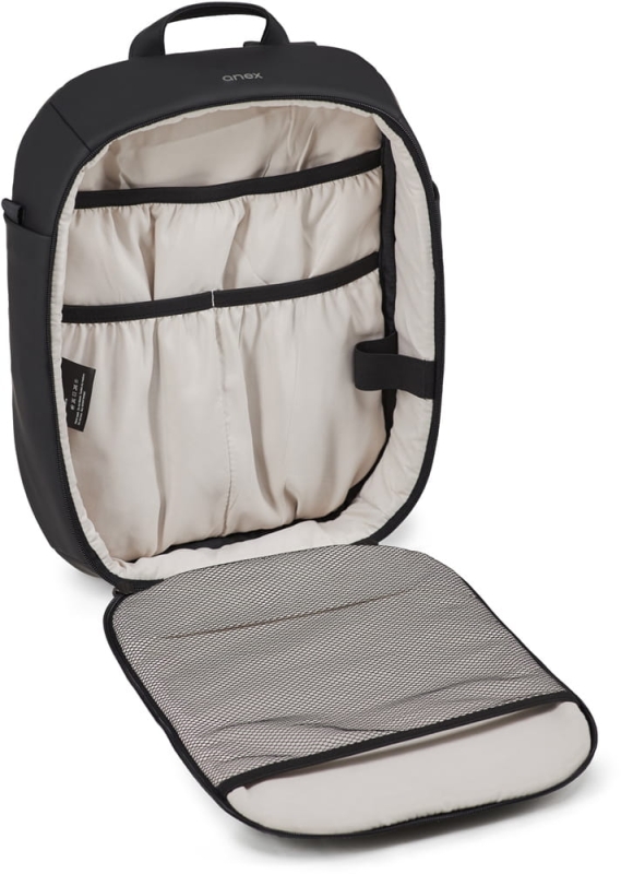 IQ-backpack_dark_4.jpg