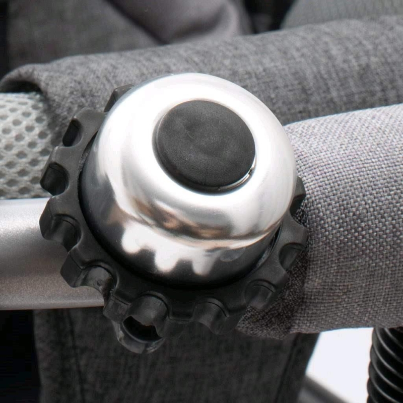 Baby Mix Typhoon 360 - obrotowy rowerek trójkołowy | Army