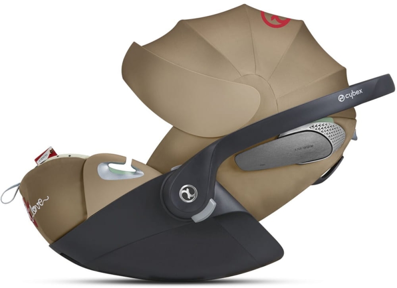 cybex-cloud-t-i-size-one-love-by-kk3.jpg