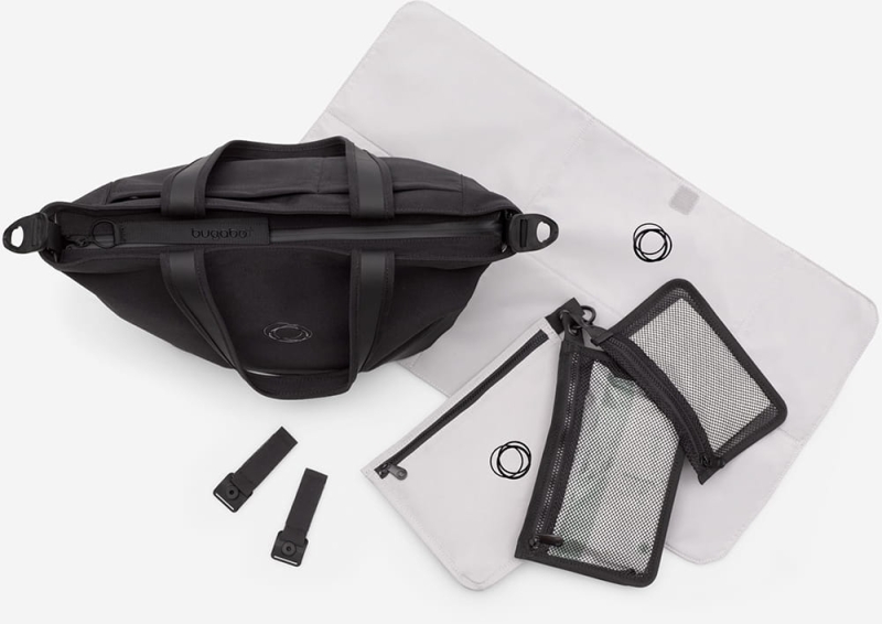 bugaboo-changing-bag-midnight-black2.jpg