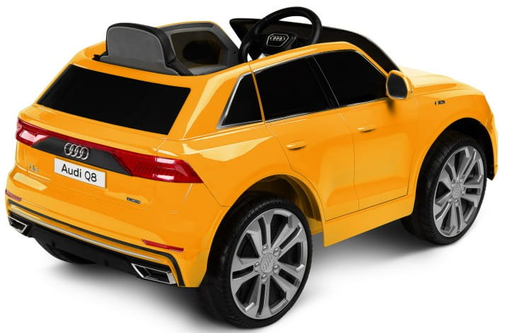toyz-audi-rs-q8-orange2.jpg
