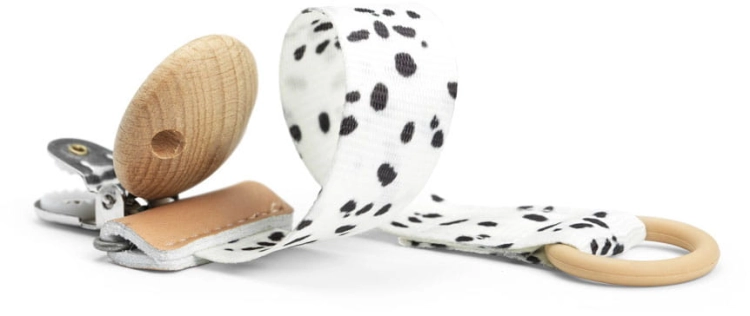 elodie-details-zawieszka-do-smoczka-dalmatian-dots2.jpg