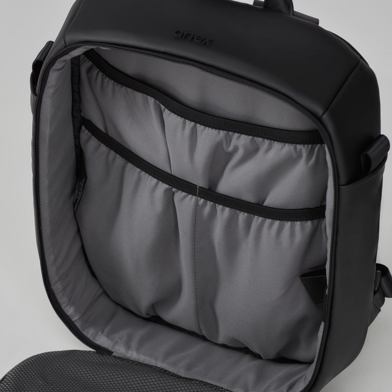 anex-iq-backpack-smoky3.jpg