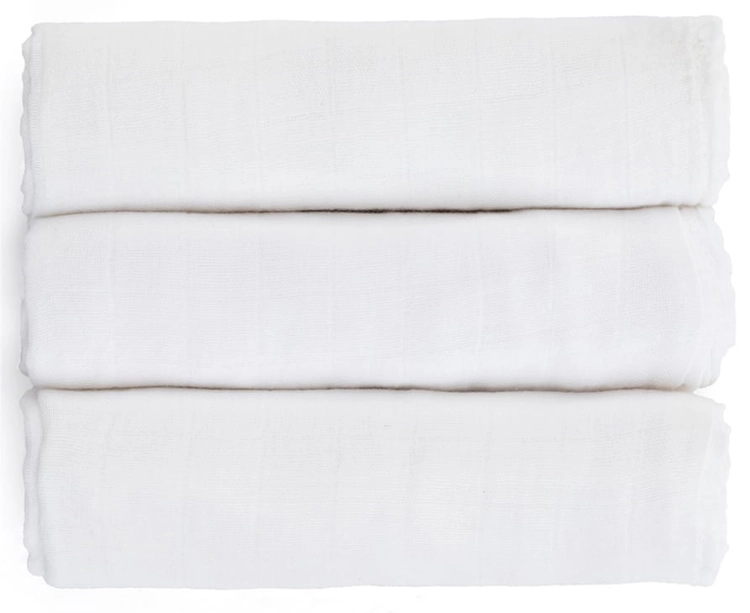 petite-mars-moussy-total-white.jpg