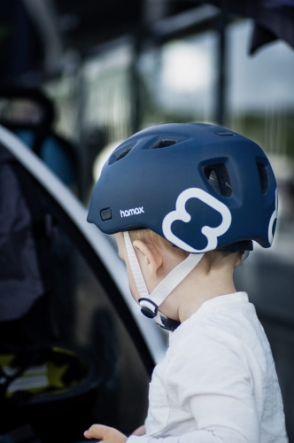 pol_pl_Hamax-Kask-dzieciecy-roz-52-56--navy-blue-black3.jpg