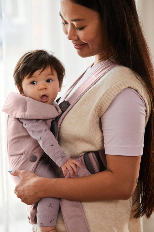BABYBJORN-MINI-Woven-nosidelko-Zgaszony-Roz-5.jpg