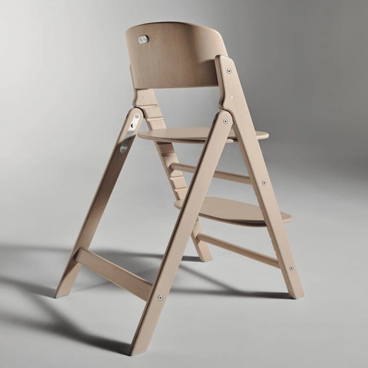 Cybex_Click&Fold_lifestyle-2.jpg