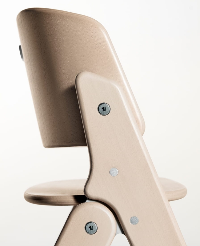 Cybex_Click&Fold_lifestyle-3.jpg