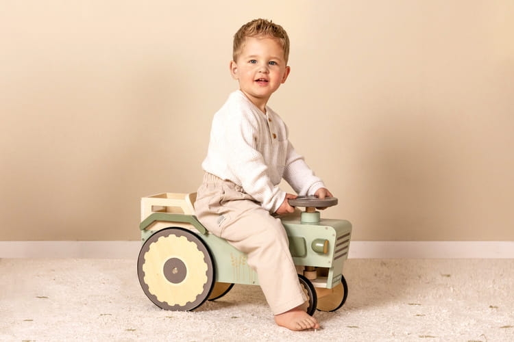 pol_pl_Little-Dutch-Jezdzik-Traktor-Little-Farm-FSC-LD7155-4321_5.jpg