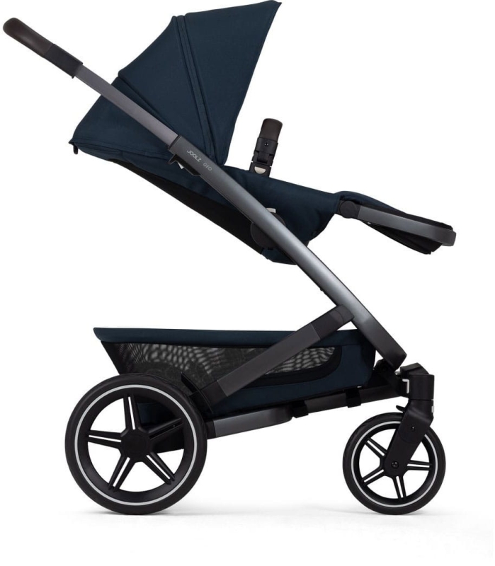 joolz-geo-3-mono-navy-blue5.jpg