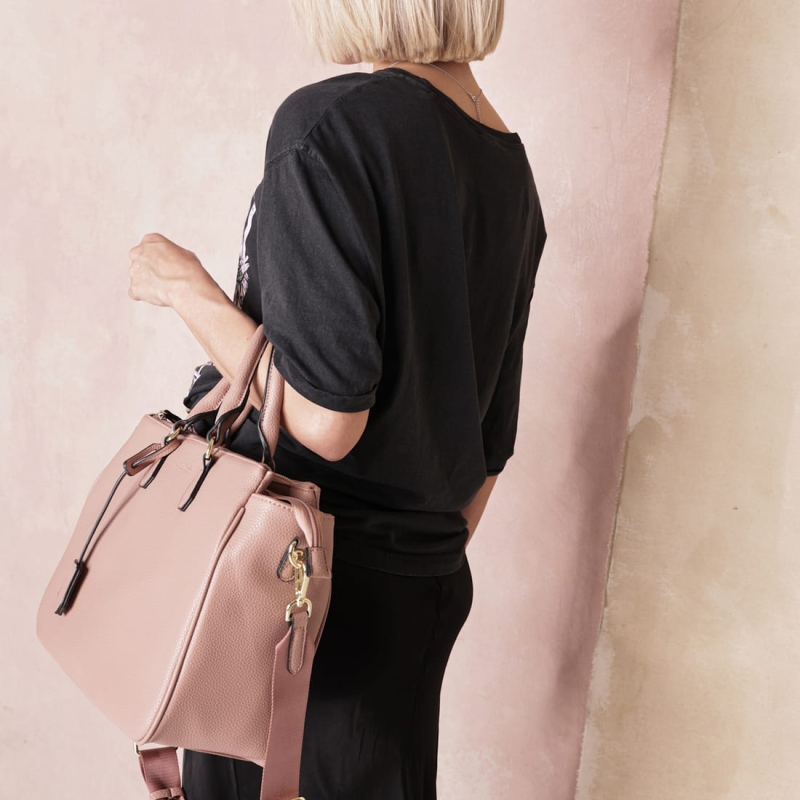 joissy-mila-torebka-dla-mamy-pearl-pink-1.jpg