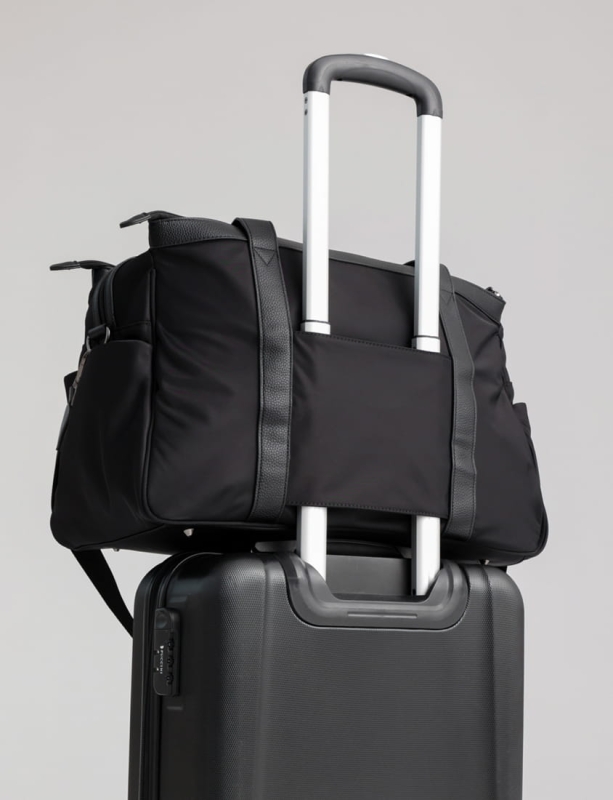 joissy-weekender-torba-pielegnacyjna-do-szpitala-do-porodu-black-2.jpg