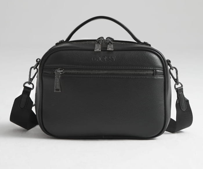 joissy-vera-cross-body-torebka-dla-mamy-organizer-do-wózka-black-gun-metal.jpg