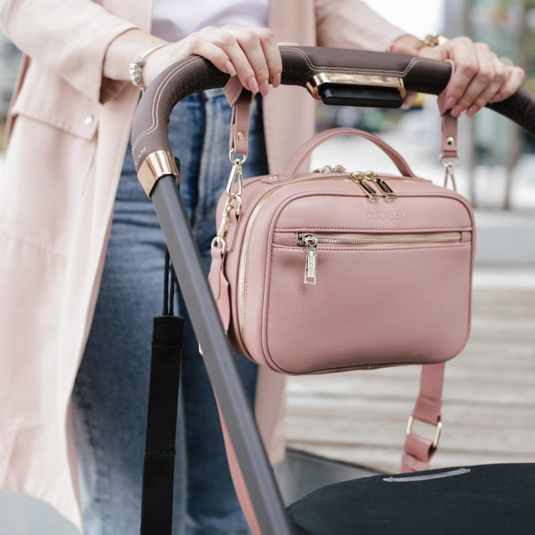 joissy-vera-cross-body-torebka-dla-mamy-organizer-do-wózka-chic-pink.jpg