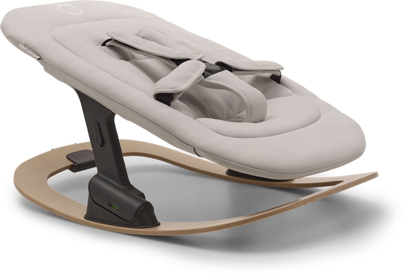 bugaboo-giraffe-lezaczek-polar-white.jpg