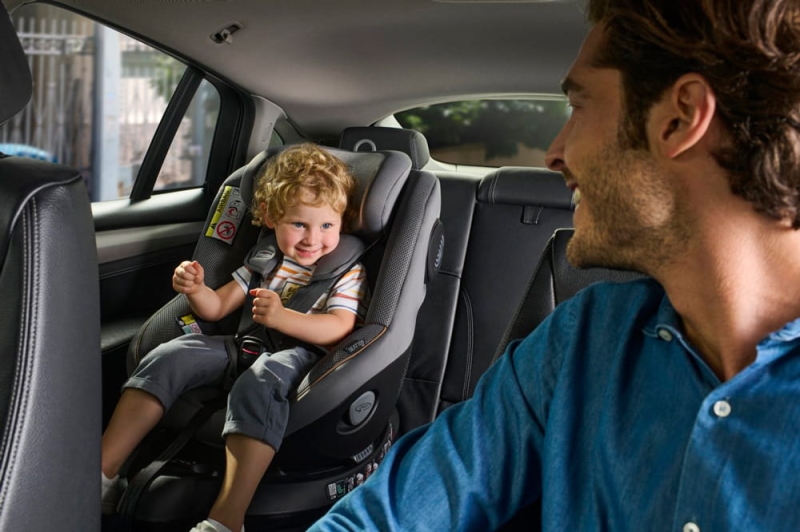 chicco-seat105-fotelik-obrotowy-0-18-4.jpg
