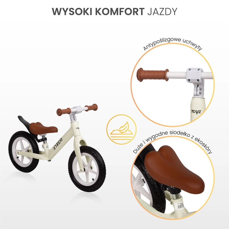 toyz-inter-info2.jpg