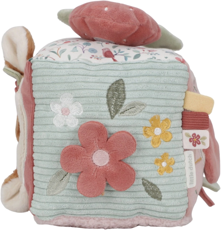 little-dutch-miekka-kostka-aktywizujaca-fairy-garden3.jpg