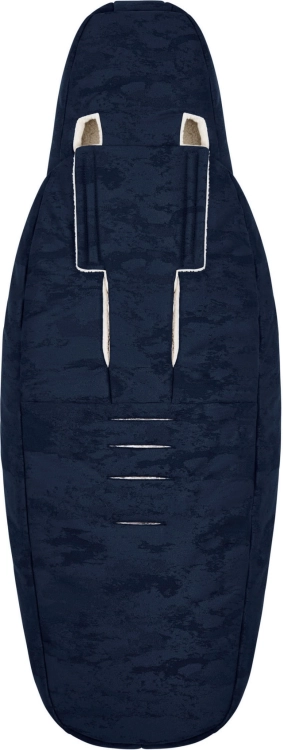 cybex-platinum-footmuff-fe-rebellious-luxury-denim3.jpg