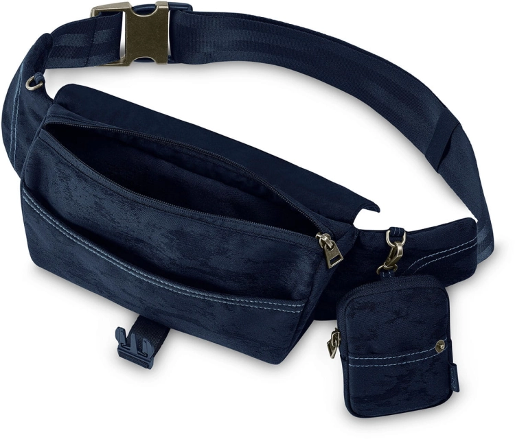 cybex-belt-bag-fe-rebellious-luxury-denim2.jpg
