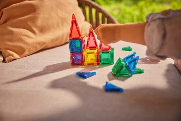 Cleverclixx klock magnetyczne, budowanie, zabawa dla dziecka.webp