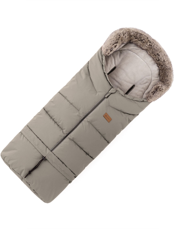 pettie-mars-arctic-mocha-mousse.jpg