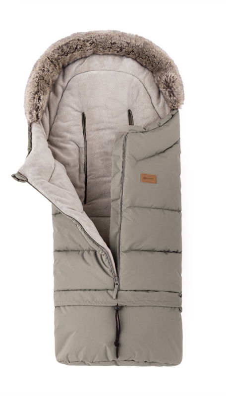 pettie-mars-arctic-mocha-mousse2.jpg
