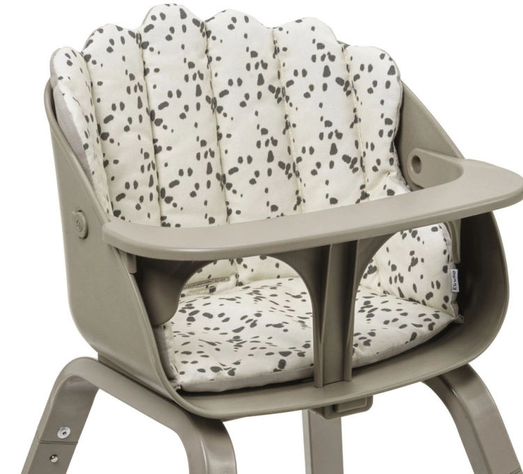 elodie-details-grace-poduszka-do-krzeselka-dalmatian-dots4.jpg