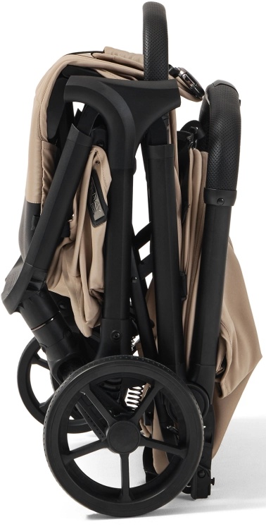 future-design-x-ray-se-almond-cream6.jpg