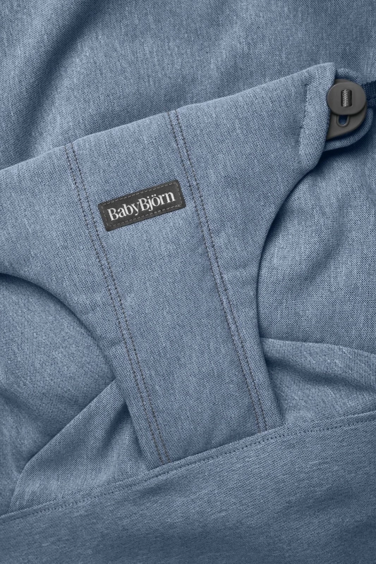 babybjorn-bliss-woven-blue-melange3.jpg