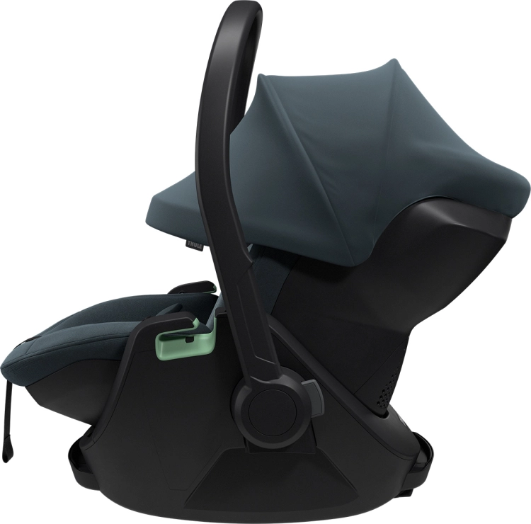 thule-maple-rozkladany-fotelik-samochodowy-0-13-kg-darkest-blue2.jpg