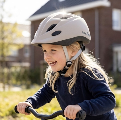 bobike-go-kask-dzieciecy-xxs-vanillla-cupcake-zdjecie-lifestyle.jpg