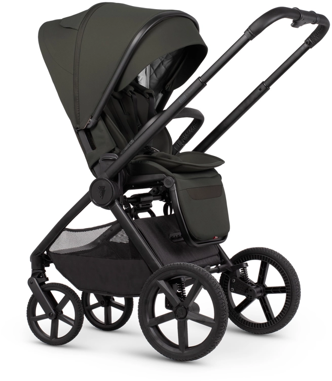 venicci-upline-3-wozek-wielofunkcyjny-2w1-kolekcja-hunter-dark-navy-spacerowka.jpg