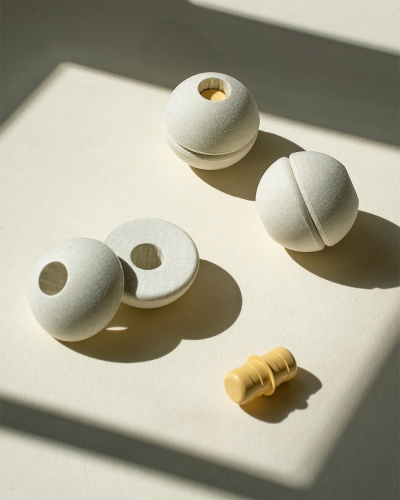 modu-foam-balls-sand-grey-honey-yellow2.jpg