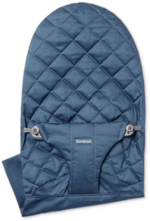 babybjorn-poszycie-do-lezaczka-woven-granatowy-classic-quilt.jpg