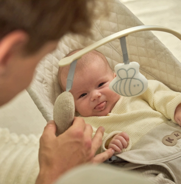 Leżaczek dziecięcy Kinderkraft Mimi beżowy Beige Wood