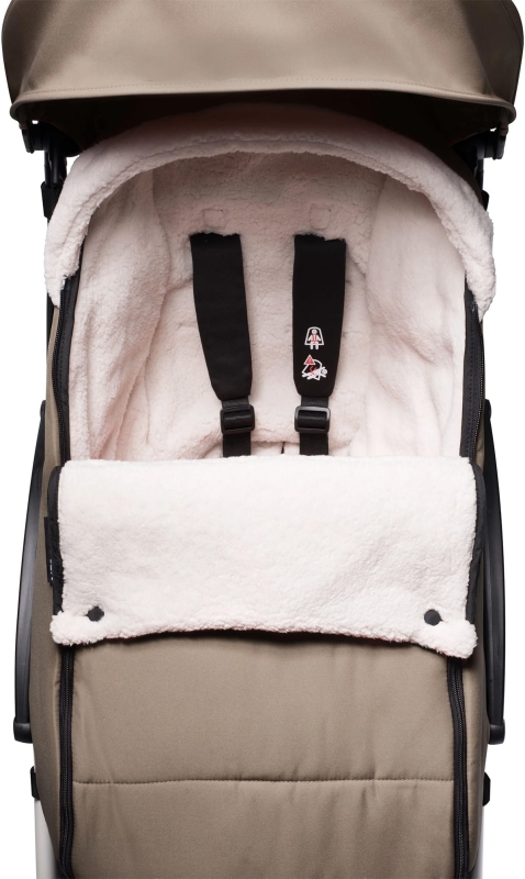 Babyzen-Yoyo-2-Footmuff-Taupe6.jpg