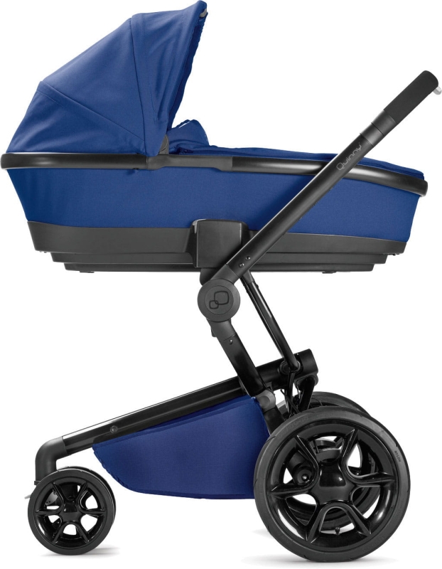 76609130_quinny_stroller_1stagestroller_moodd_foldablecarrycot_2016_blue_bluebase_side.jpg