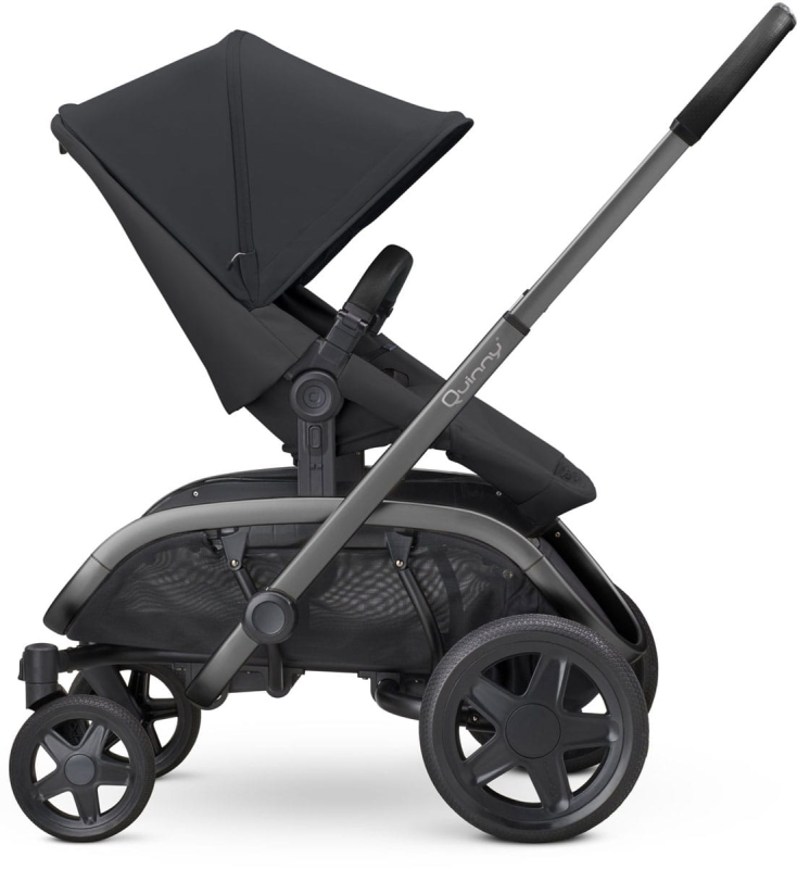 quinny-hubb-mono-003.jpg