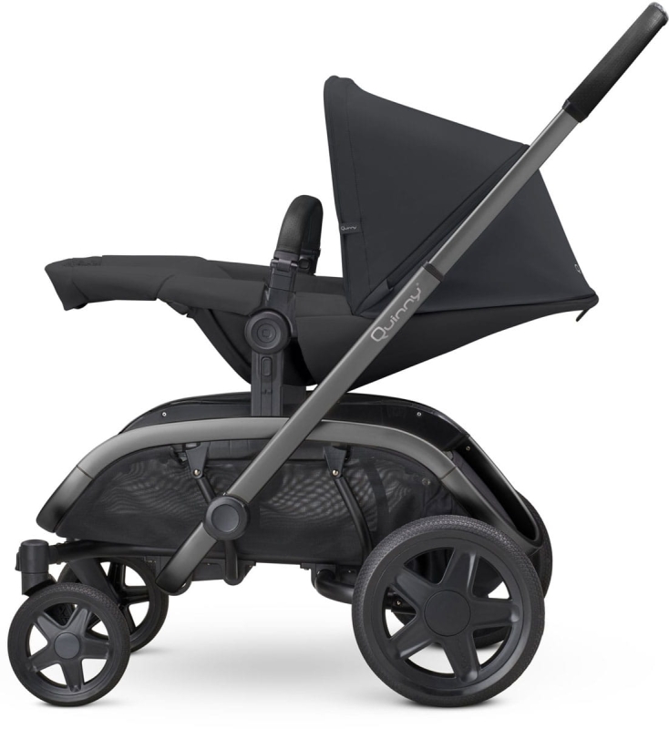 quinny-hubb-mono-004.jpg