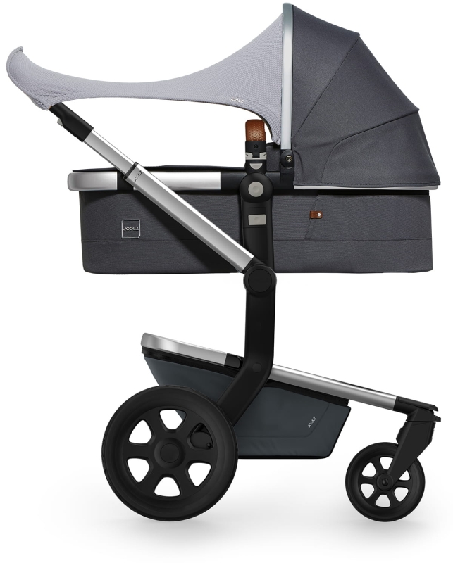 Joolz_Day_sup2__comfort_cover_on_cot___handlebar_HR.jpg