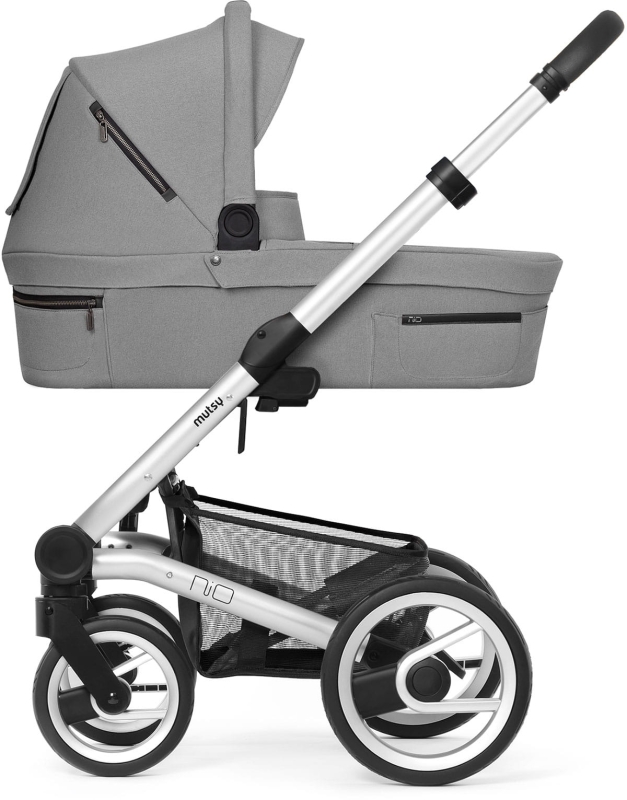 Mutsy-Nio-Journey-Ice-Grey-carrycot.jpg