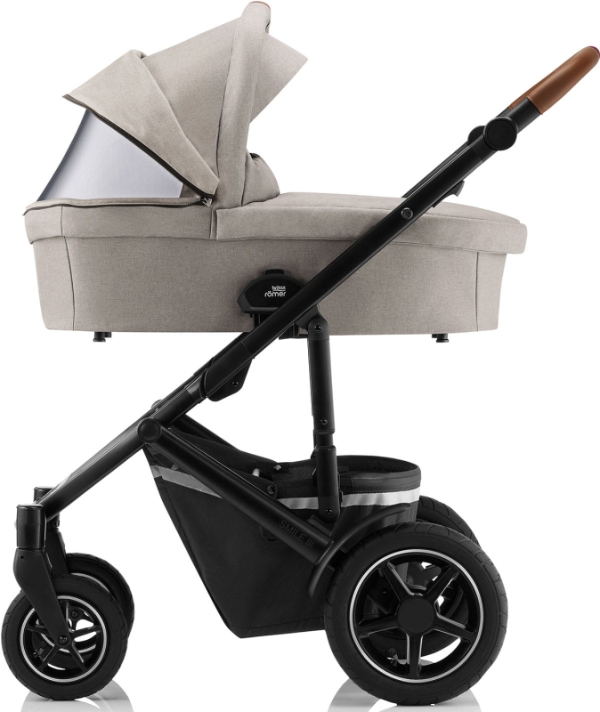 Britax-Romer-Smile-3-gondola-Pure-Beige-Brown-Handle3.jpg