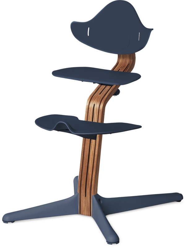 nomi_navy_oak.jpg